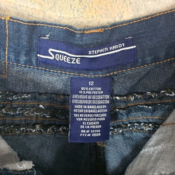 SQUEEZE High Waist Stretch Jean Shorts Size 12 - Picture 6 of 7